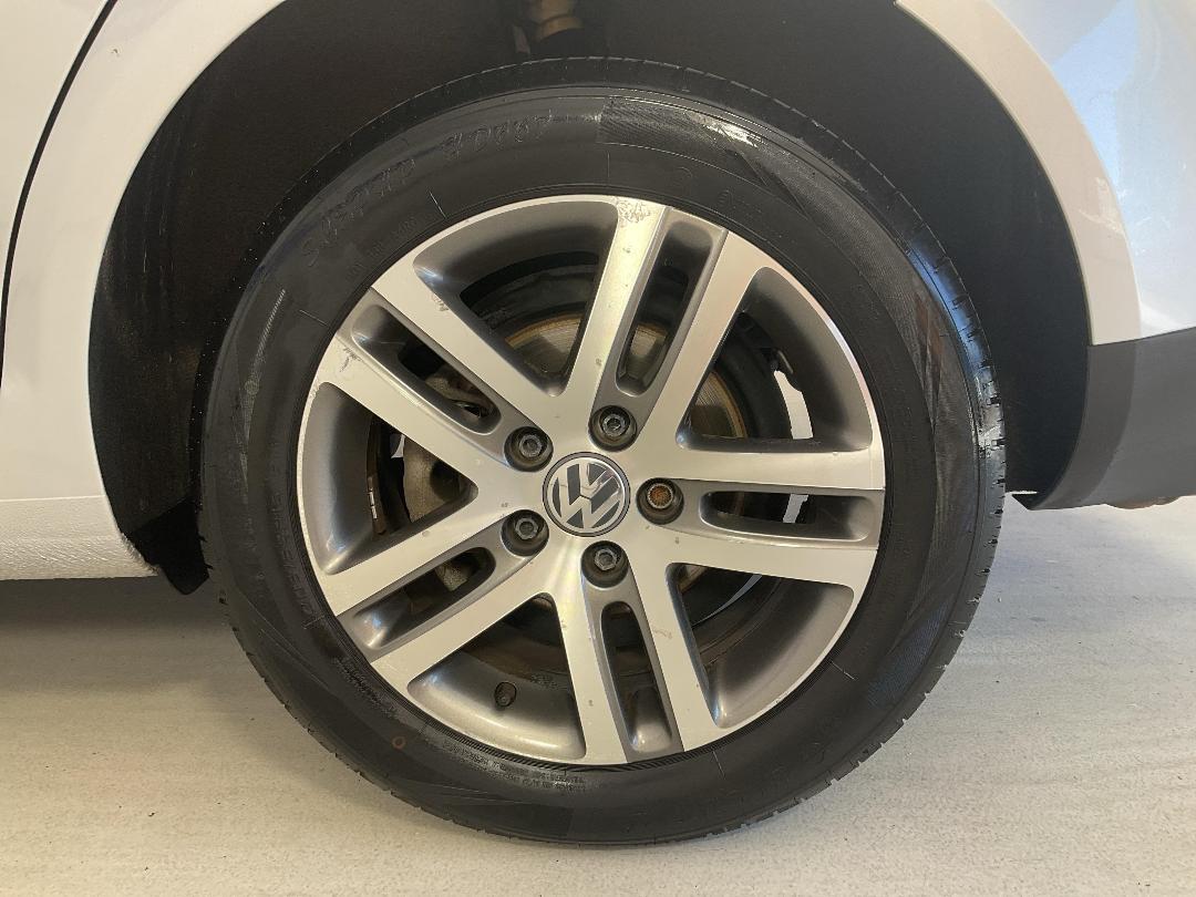 Photo '11' of Volkswagen Jetta