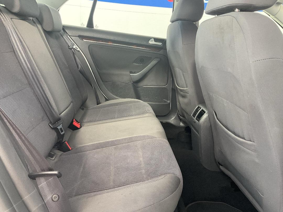 Photo '20' of Volkswagen Jetta