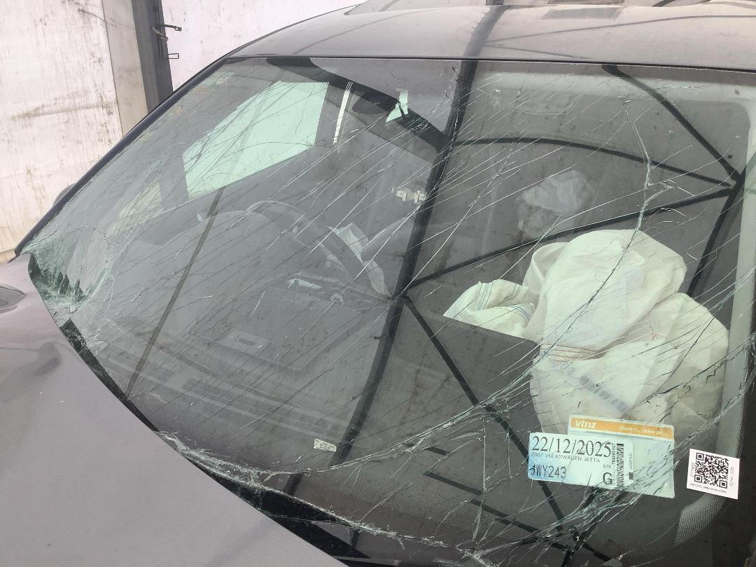 Photo '3' of Volkswagen Jetta 2.0T Photo '3' of Volkswagen Jetta 2.0T