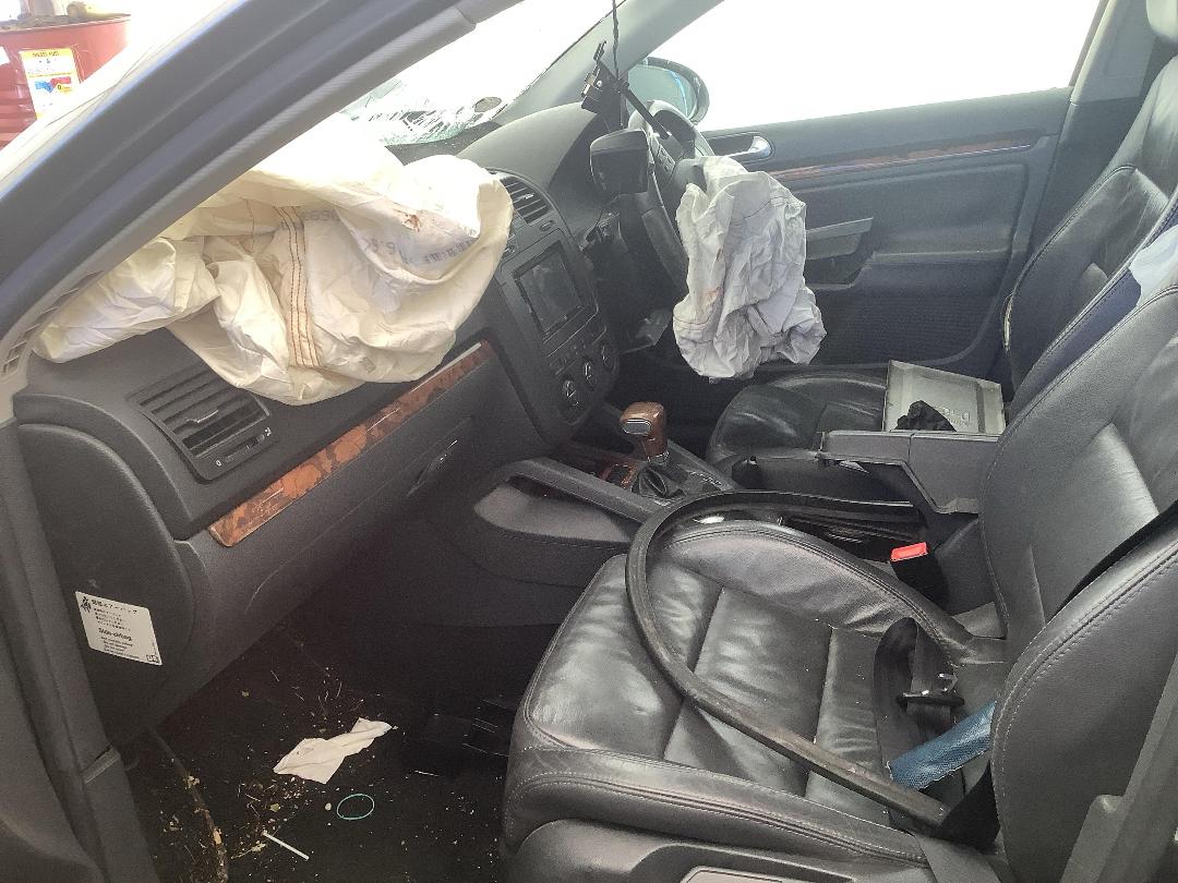 Photo '13' of Volkswagen Jetta 2.0T Photo '13' of Volkswagen Jetta 2.0T