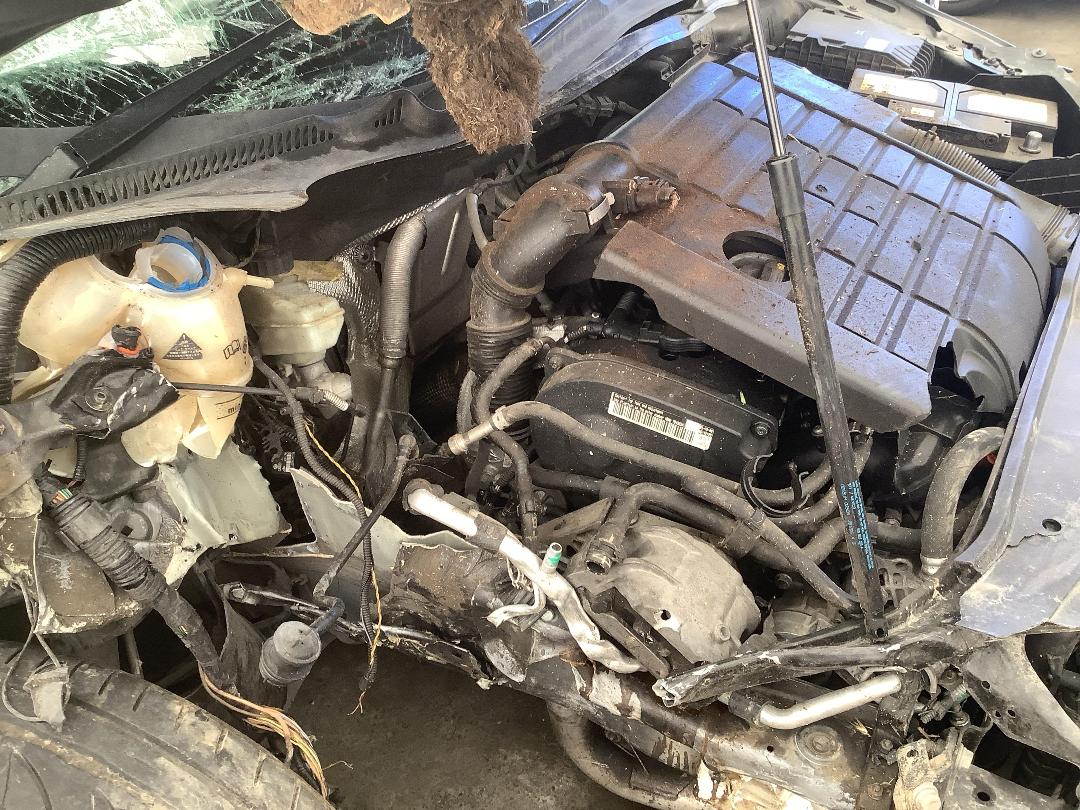 Photo '16' of Volkswagen Jetta 2.0T Photo '16' of Volkswagen Jetta 2.0T