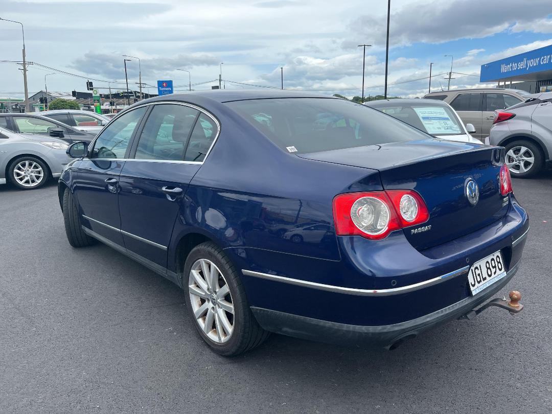 Photo '7' of Volkswagen Passat Photo '7' of Volkswagen Passat