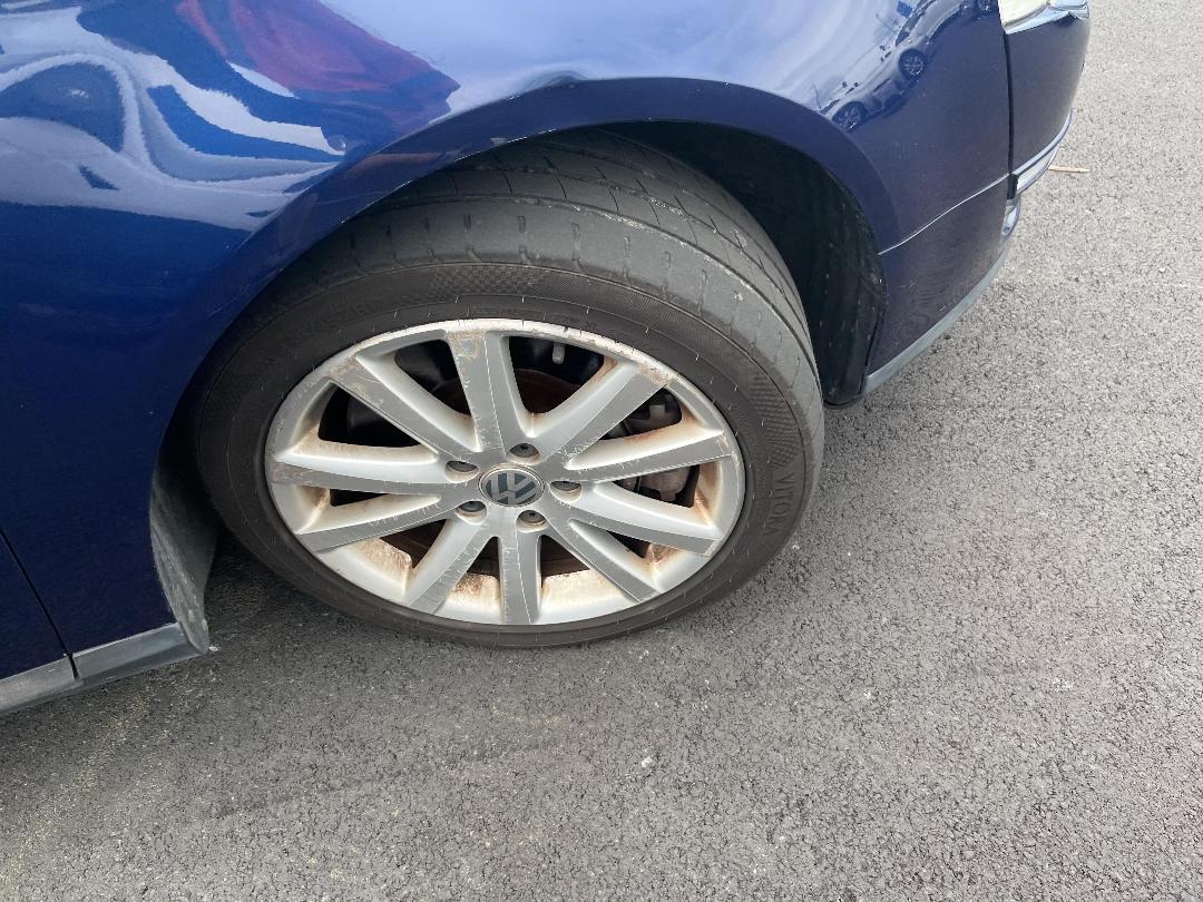 Photo '10' of Volkswagen Passat Photo '10' of Volkswagen Passat