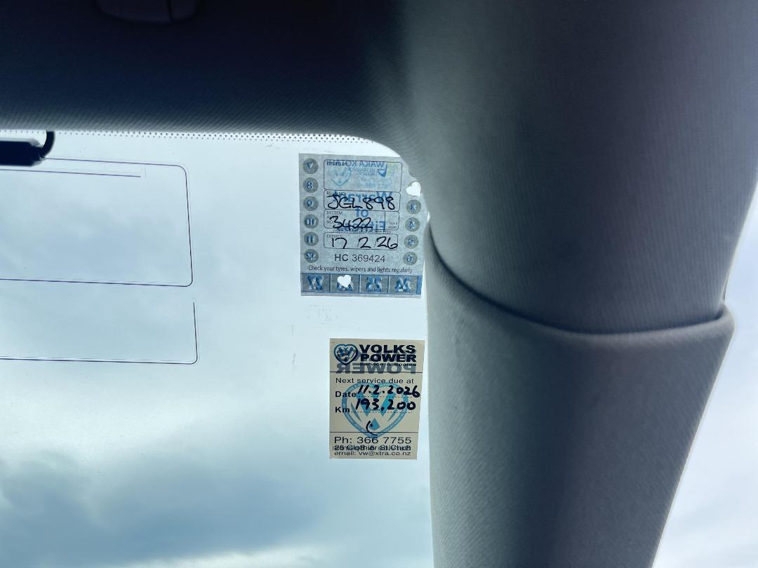 Photo '23' of Volkswagen Passat Photo '23' of Volkswagen Passat