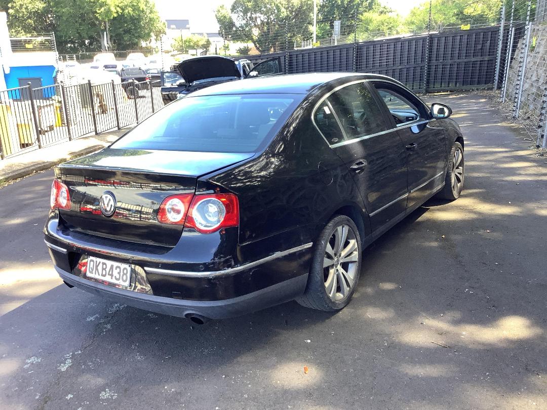 Photo '4' of Volkswagen Passat V6 4M Photo '4' of Volkswagen Passat V6 4M