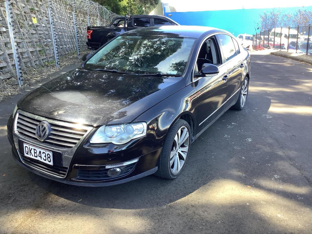 Photo '2' of Volkswagen Passat V6 4M Photo '2' of Volkswagen Passat V6 4M