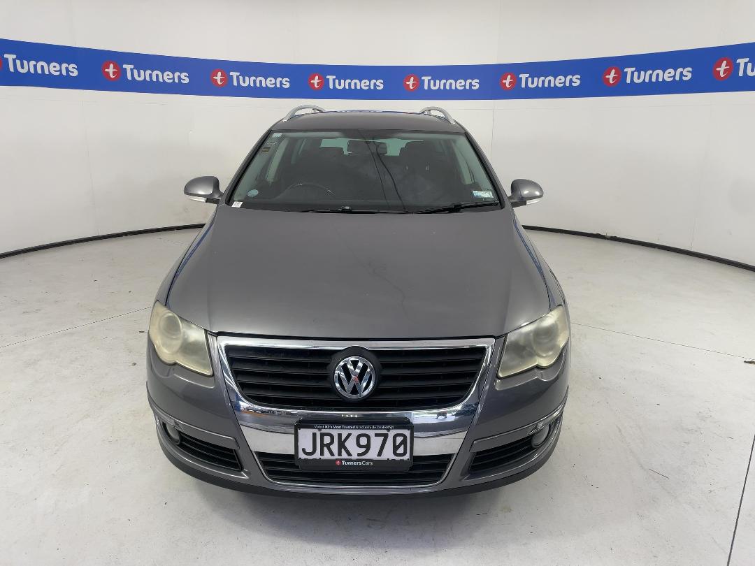 Photo '2' of Volkswagen Passat Photo '2' of Volkswagen Passat