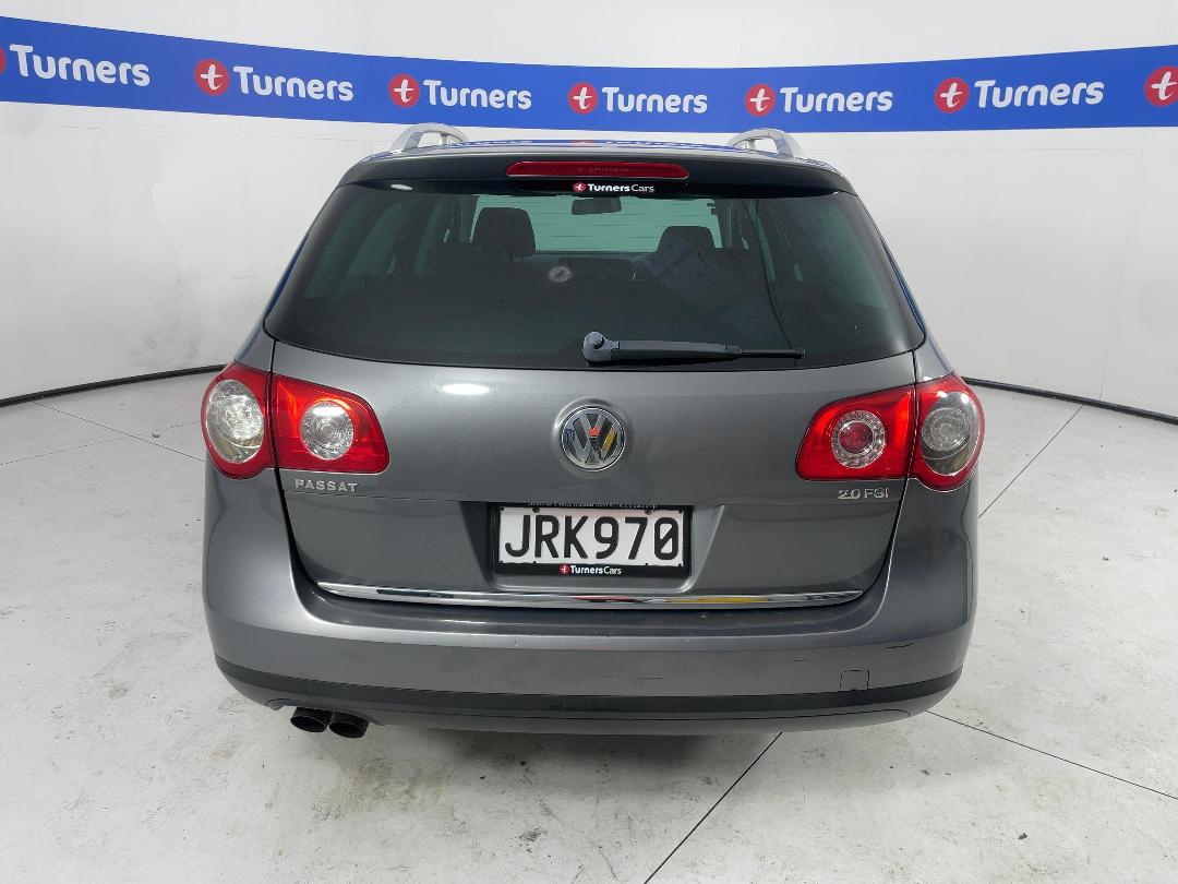 Photo '6' of Volkswagen Passat Photo '6' of Volkswagen Passat