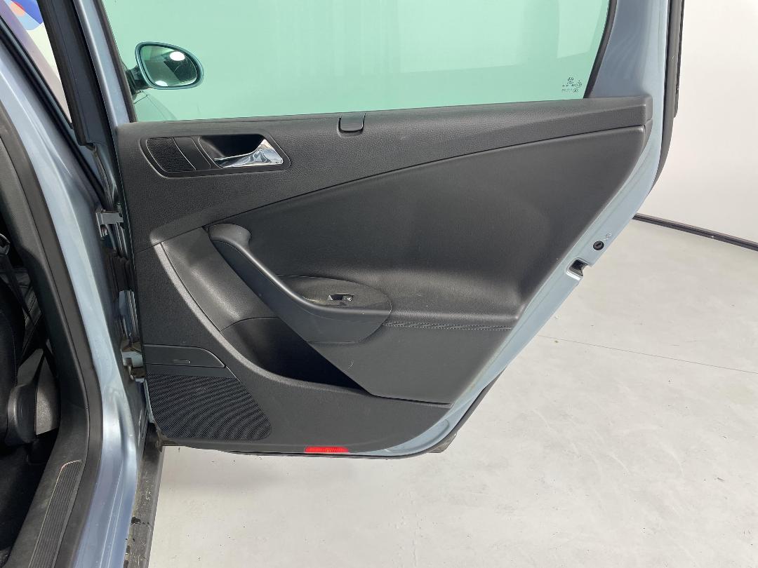 Photo '19' of Volkswagen Passat