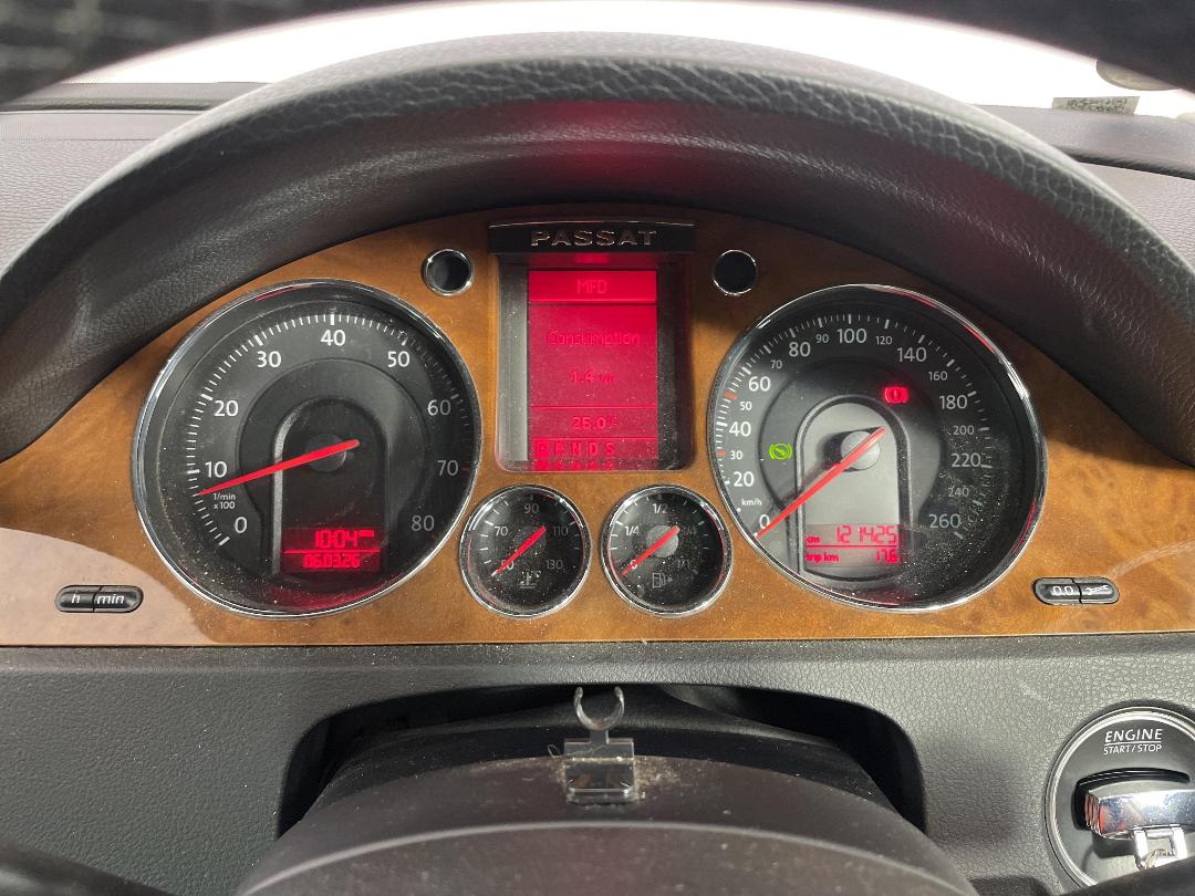 Photo '21' of Volkswagen Passat