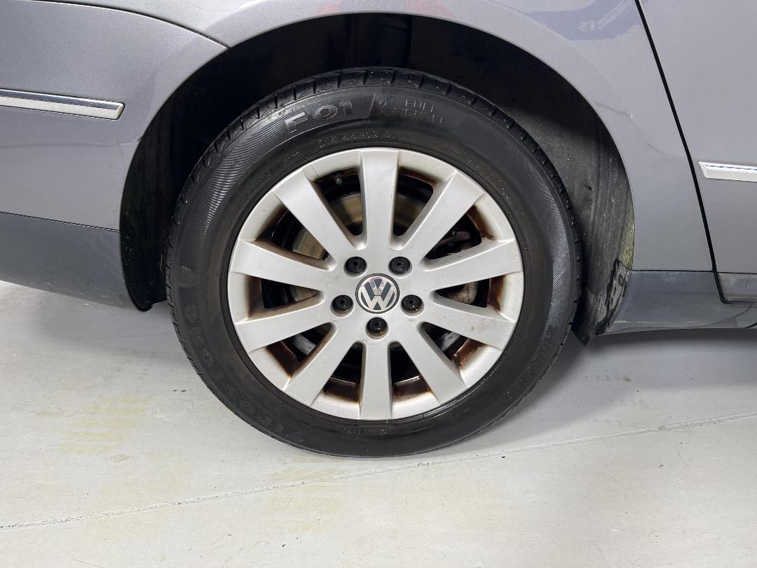 Photo '12' of Volkswagen Passat