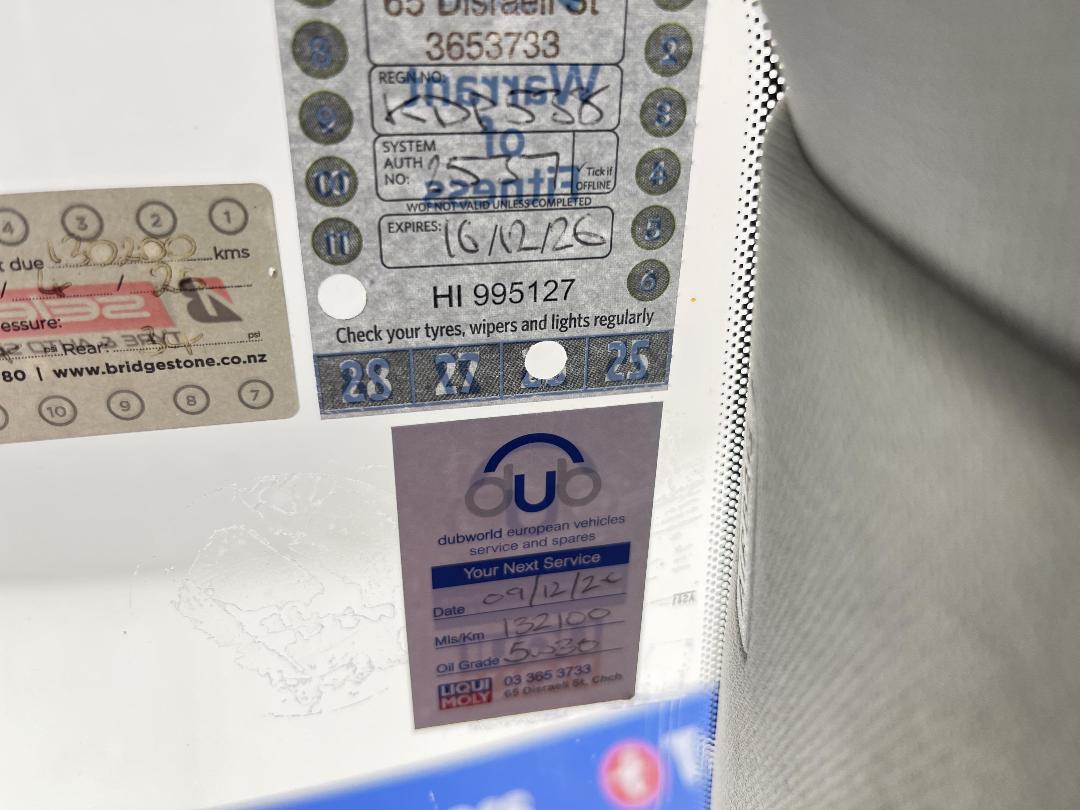 Photo '23' of Volkswagen Passat