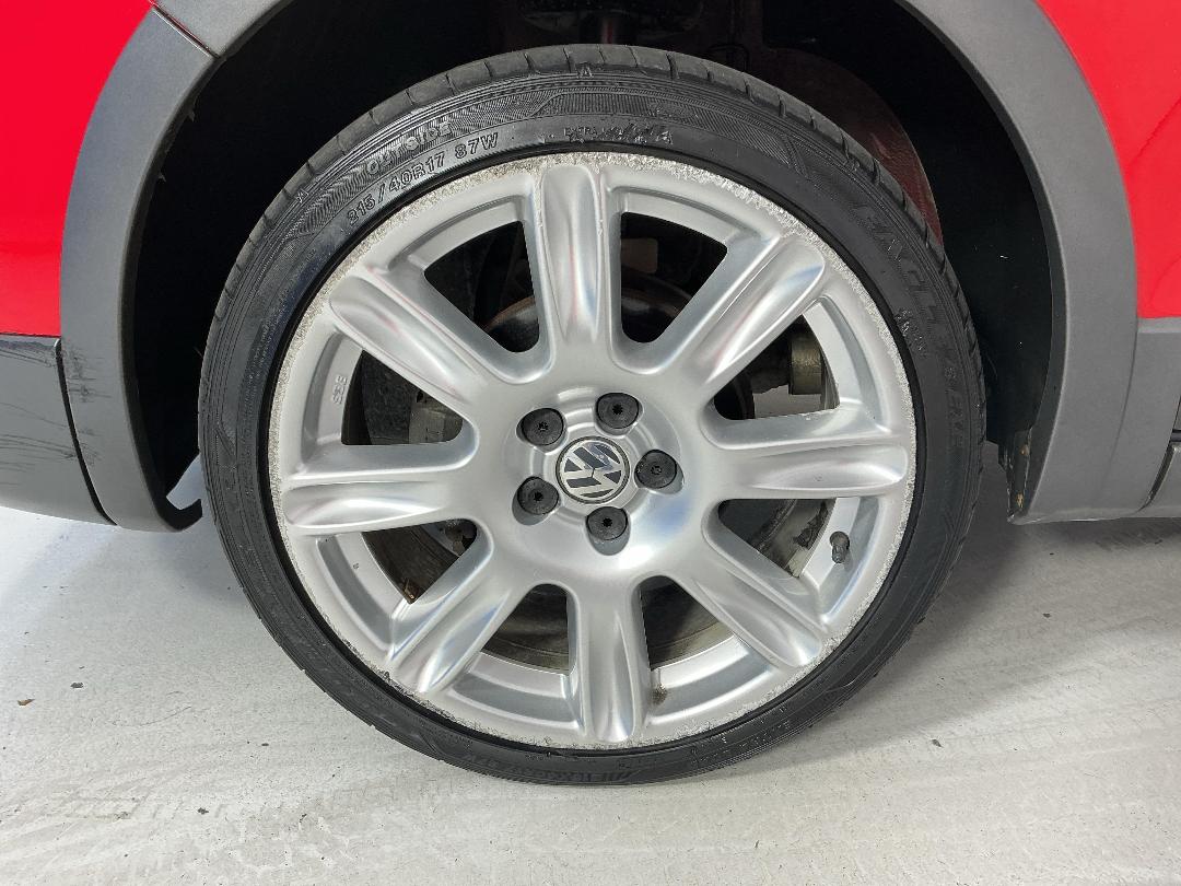 Photo '10' of Volkswagen Polo Photo '10' of Volkswagen Polo