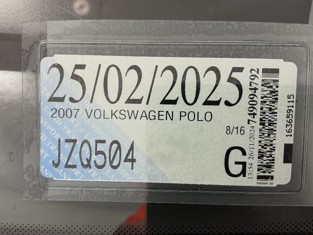 Photo '27' of Volkswagen Polo Photo '27' of Volkswagen Polo