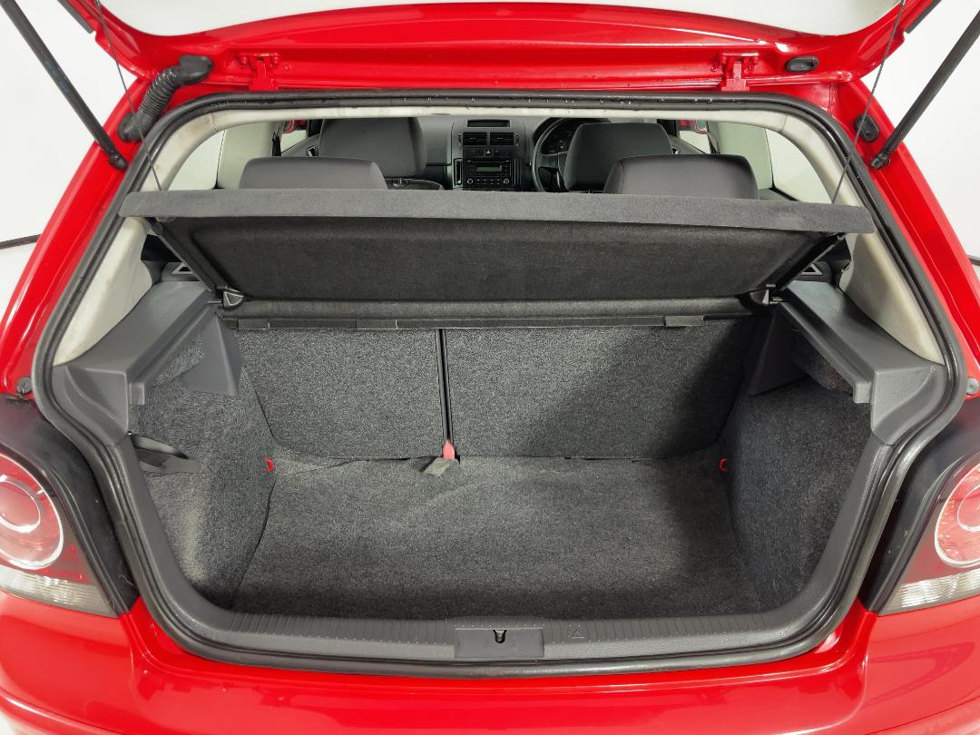 Photo '14' of Volkswagen Polo