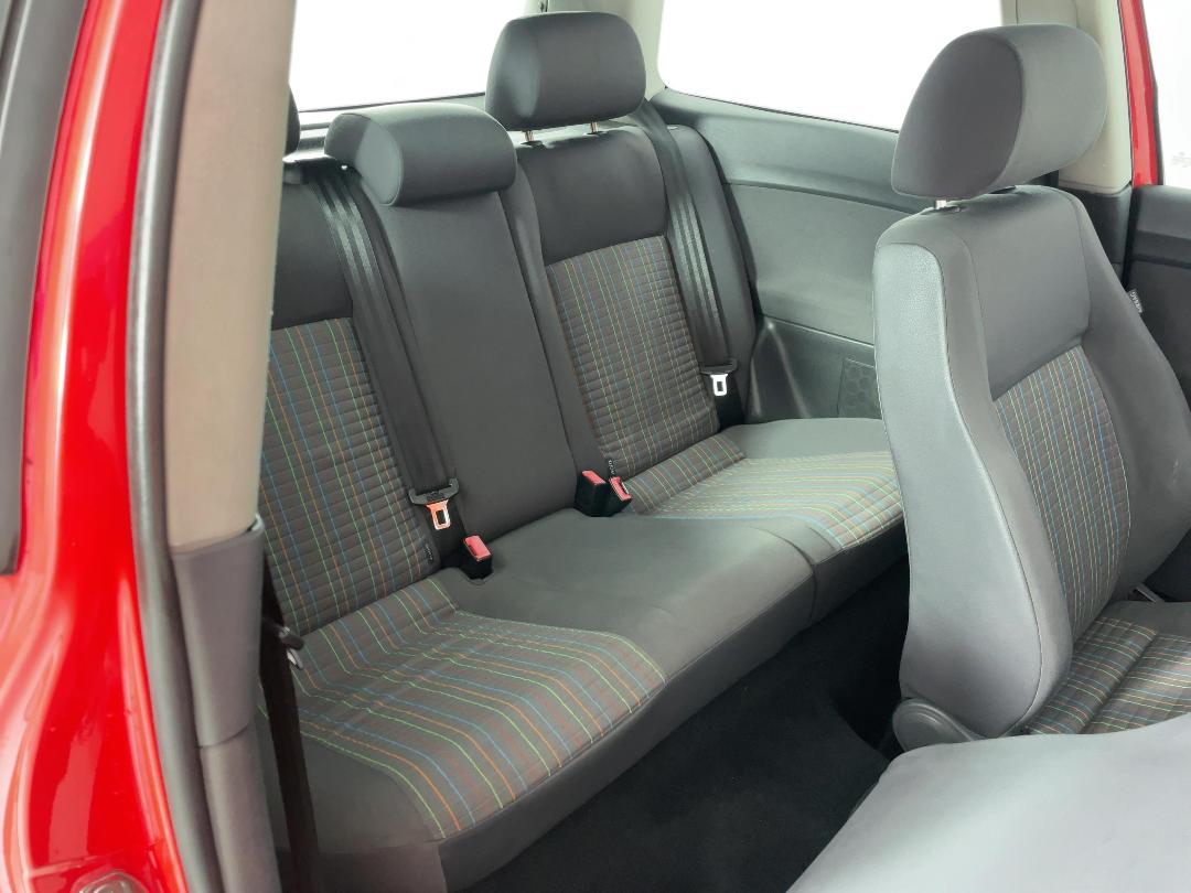 Photo '19' of Volkswagen Polo