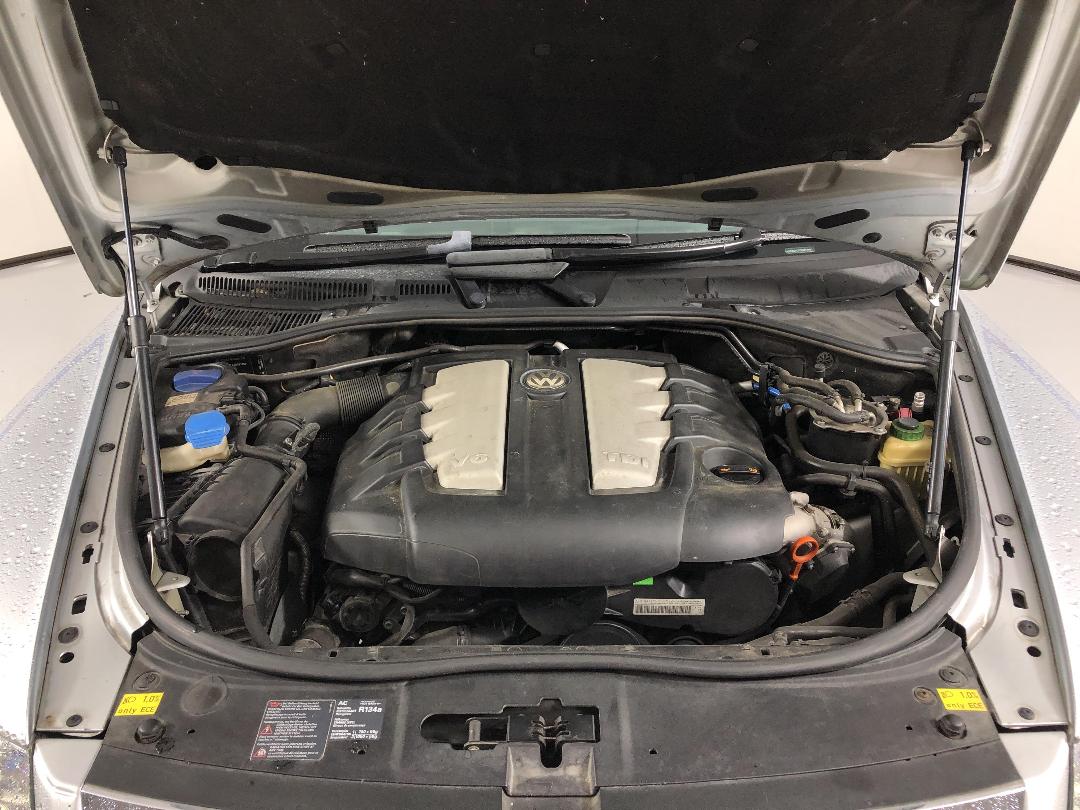 Photo '6' of Volkswagen Touareg V6 TDI TIP Photo '6' of Volkswagen Touareg V6 TDI TIP