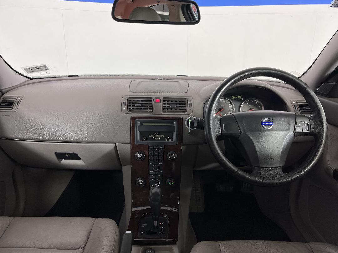 Photo '17' of Volvo S40