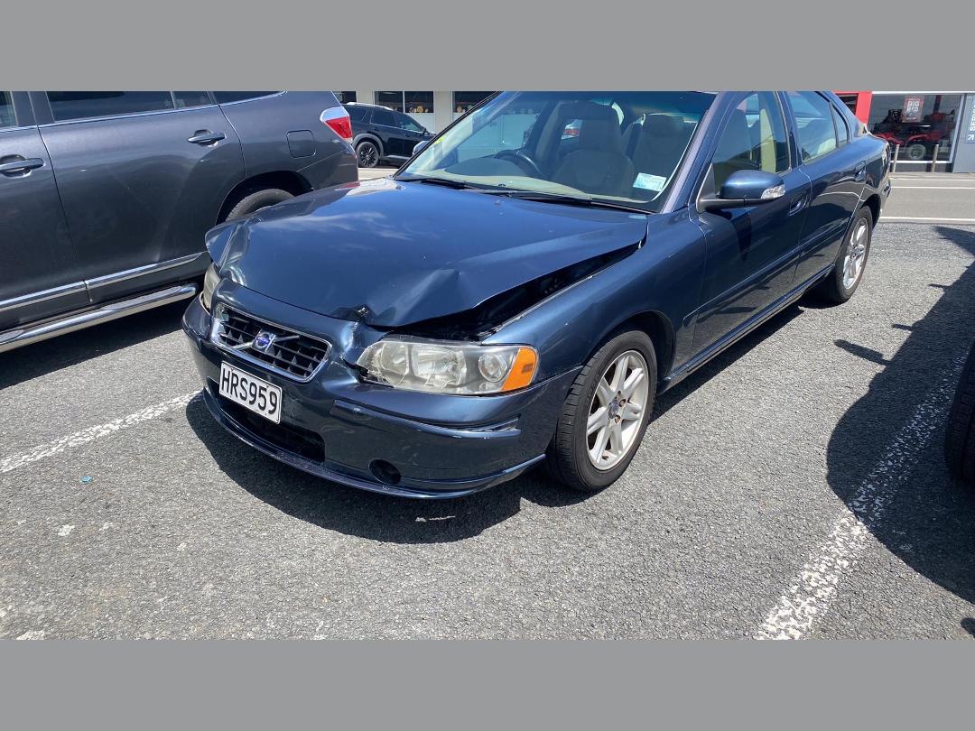 Photo '2' of Volvo S60 Photo '2' of Volvo S60