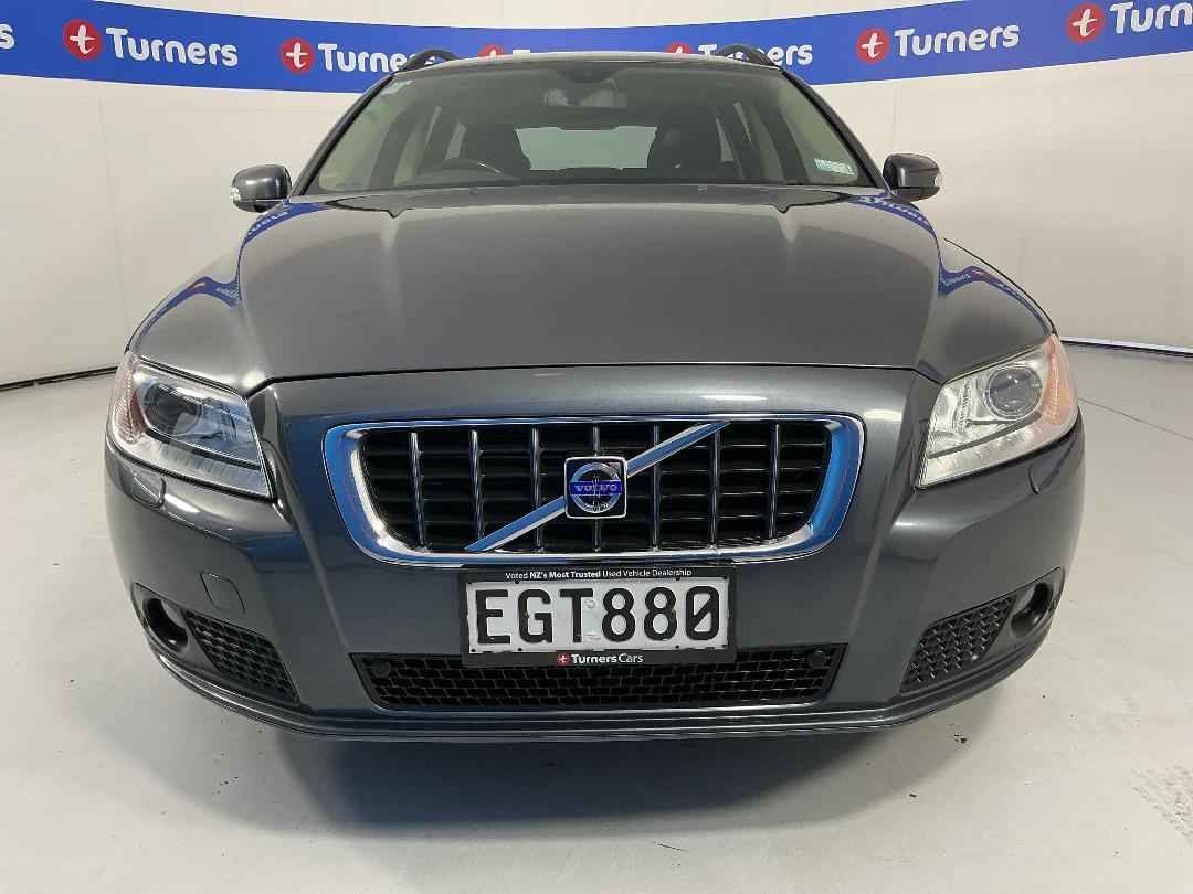 Photo '2' of Volvo V70 Photo '2' of Volvo V70