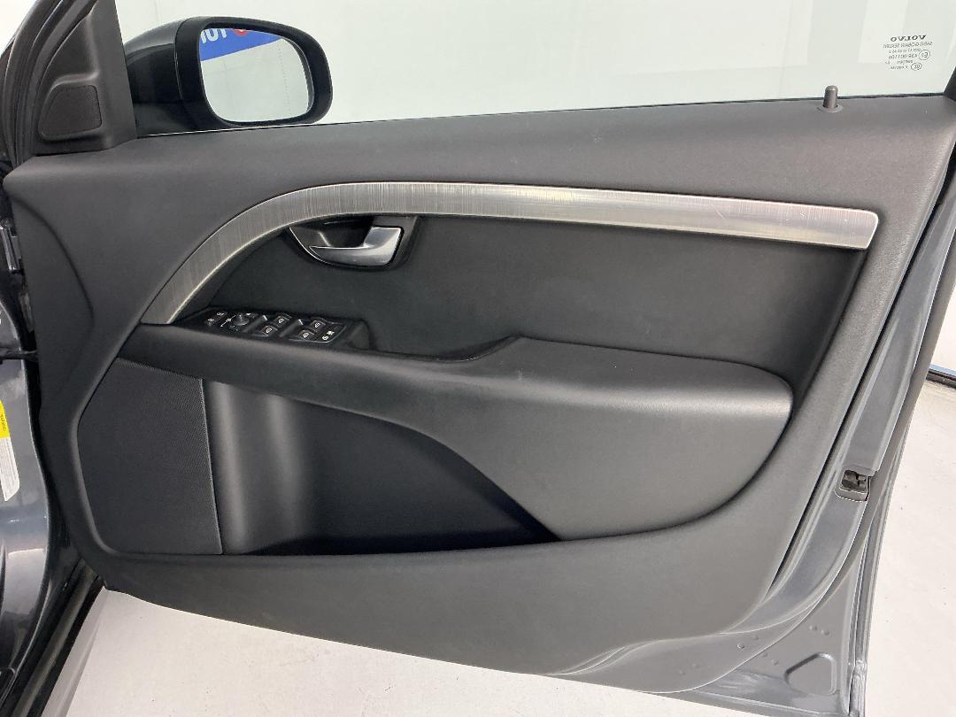 Photo '15' of Volvo V70 Photo '15' of Volvo V70