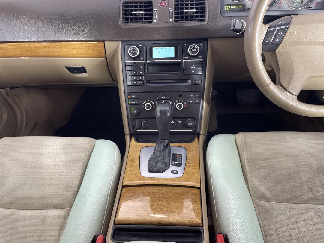 Photo '18' of Volvo XC90 Photo '18' of Volvo XC90