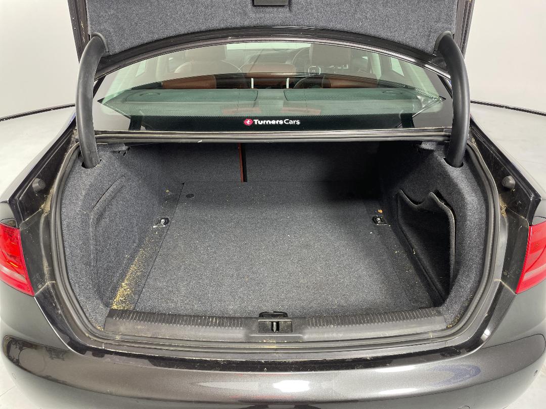 Photo '14' of Audi A4 Photo '14' of Audi A4