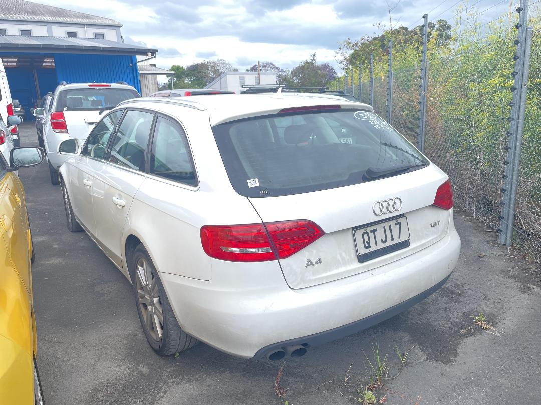 Photo '3' of Audi A4 1.8T