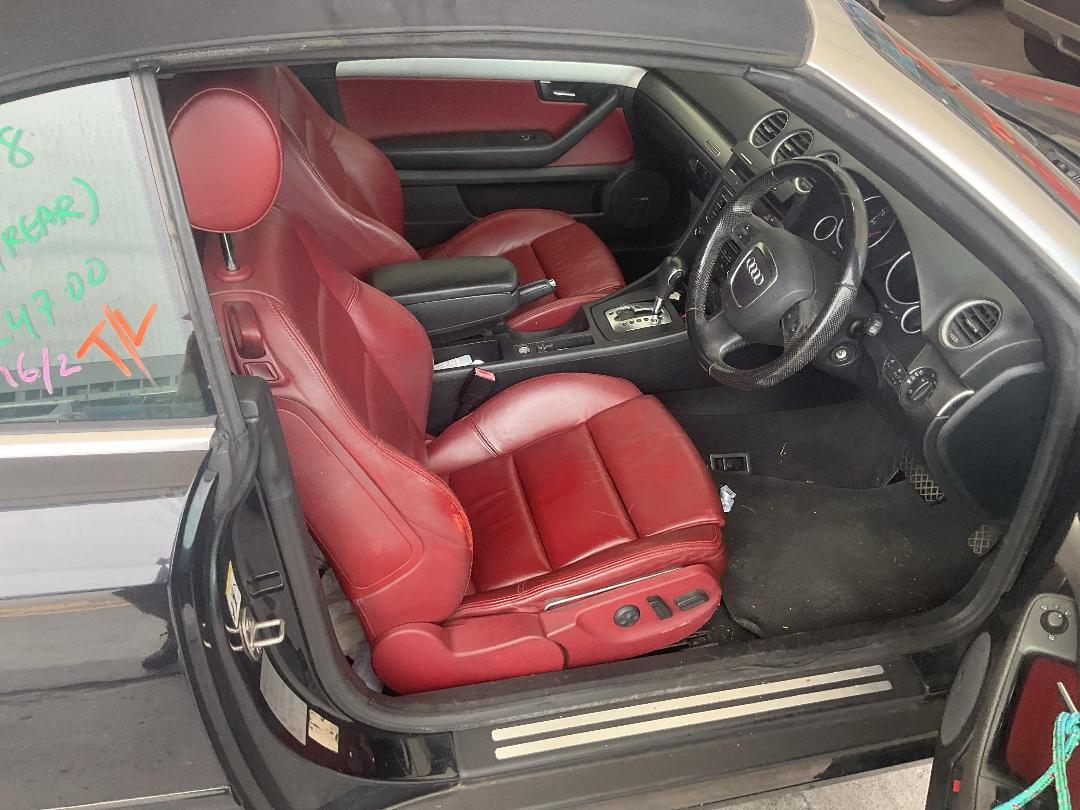 Photo '19' of Audi A4 Cabrio Quattro S