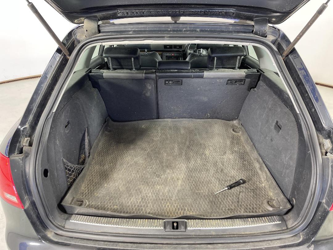 Photo '12' of Audi A4 Photo '12' of Audi A4