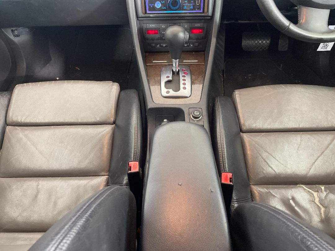 Photo '16' of Audi A4 Photo '16' of Audi A4