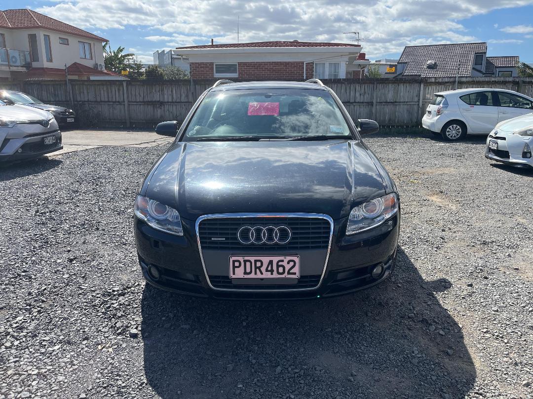 Photo '2' of Audi A4