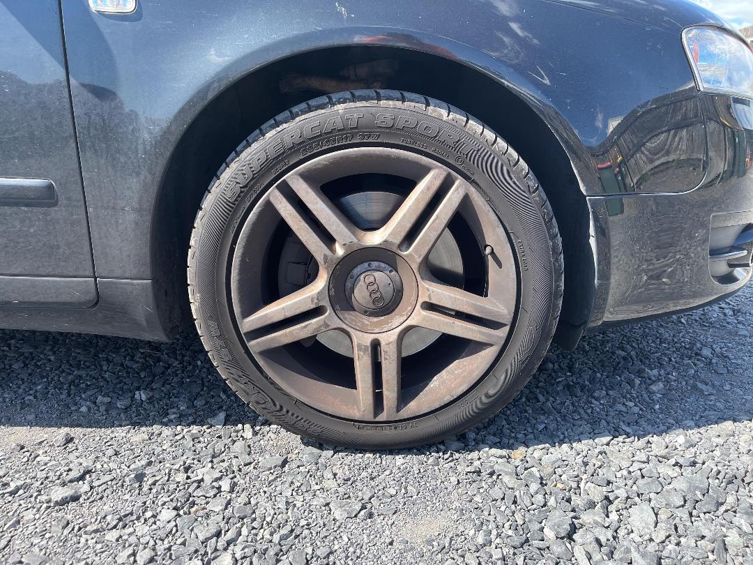 Photo '7' of Audi A4