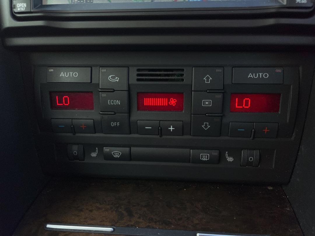 Photo '29' of Audi A4