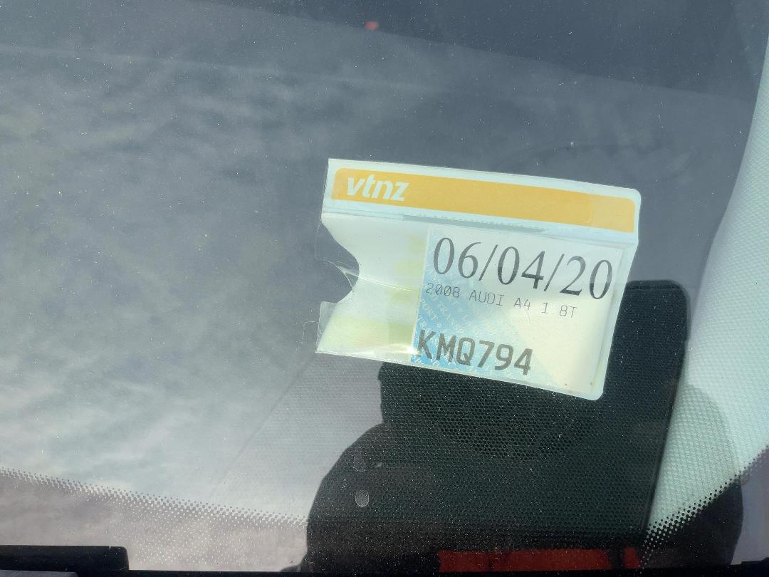 Photo '11' of Audi A4 1.8T Photo '11' of Audi A4 1.8T