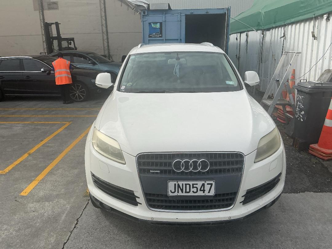 Photo '2' of Audi Q7