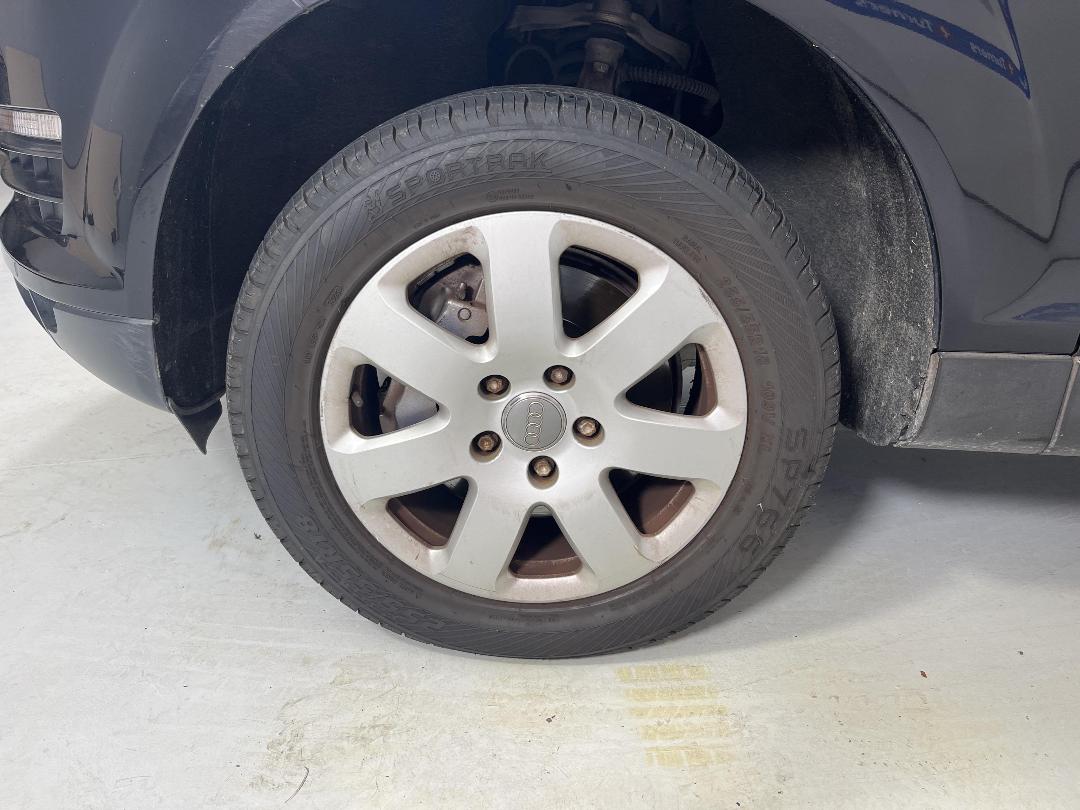 Photo '10' of Audi Q7 Photo '10' of Audi Q7