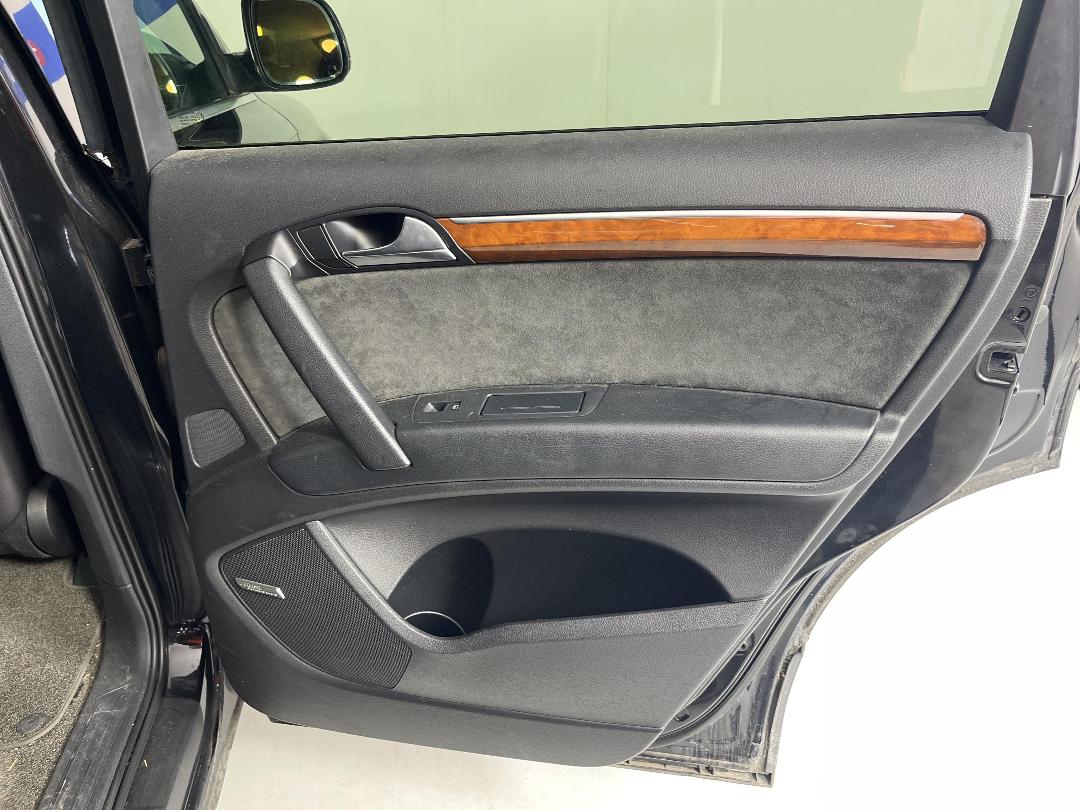 Photo '19' of Audi Q7 Photo '19' of Audi Q7