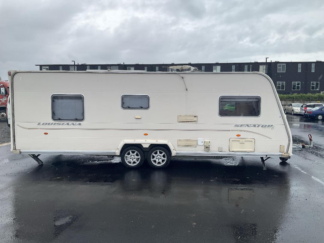 Photo '2' of Bailey Senator Caravan - Tandem Photo '2' of Bailey Senator Caravan - Tandem