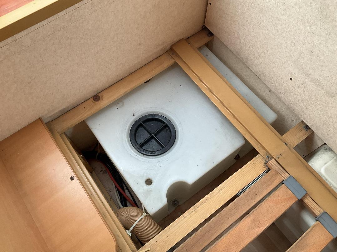 Photo '30' of Bailey Senator Caravan - Tandem Photo '30' of Bailey Senator Caravan - Tandem