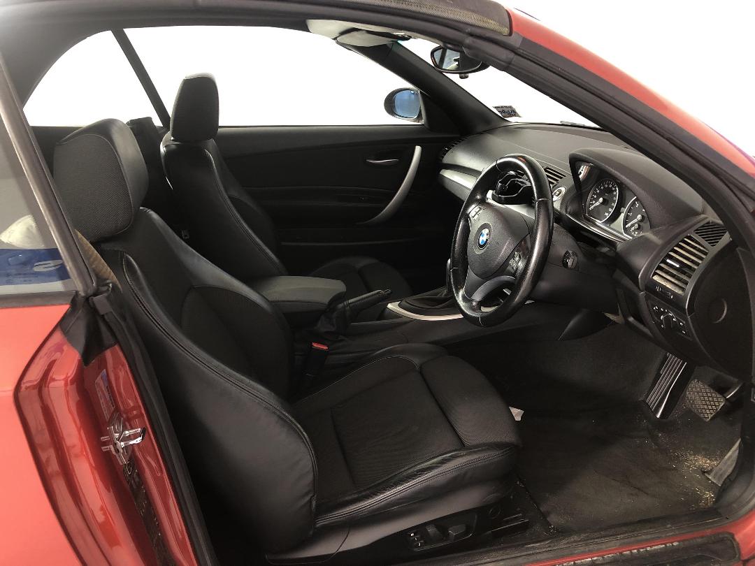 Photo '9' of BMW 1 Series 120I Cabrio Photo '9' of BMW 1 Series 120I Cabrio