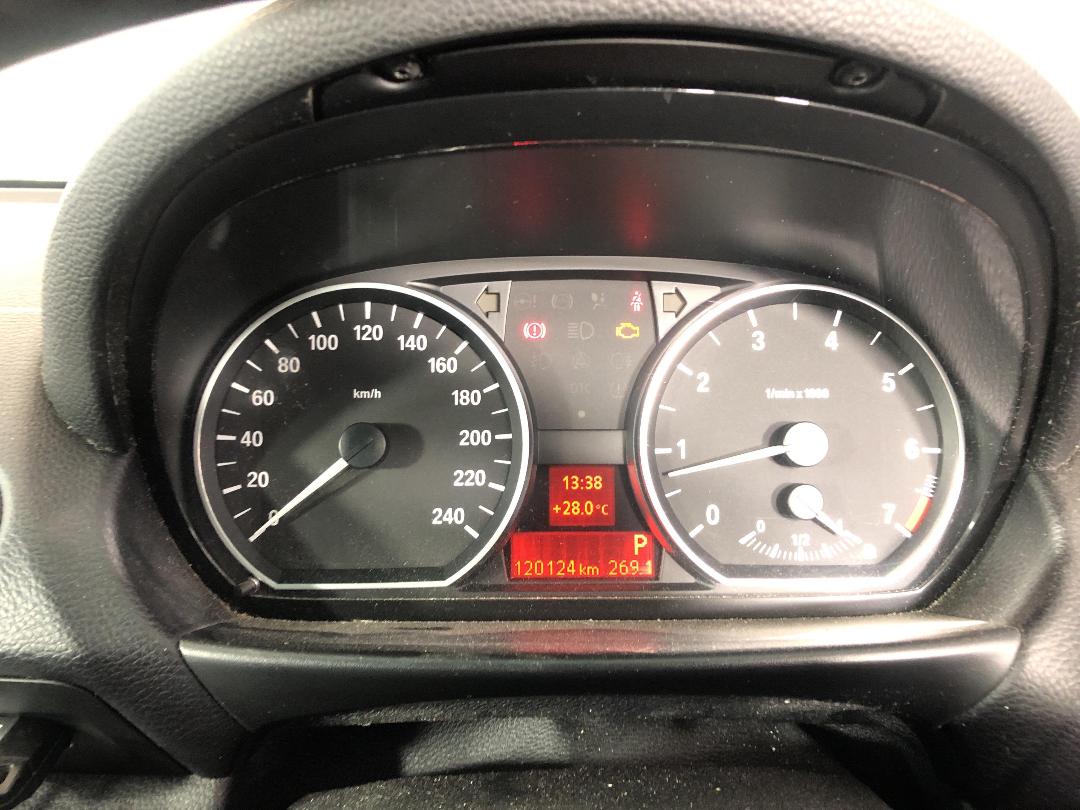 Photo '11' of BMW 1 Series 120I Cabrio Photo '11' of BMW 1 Series 120I Cabrio