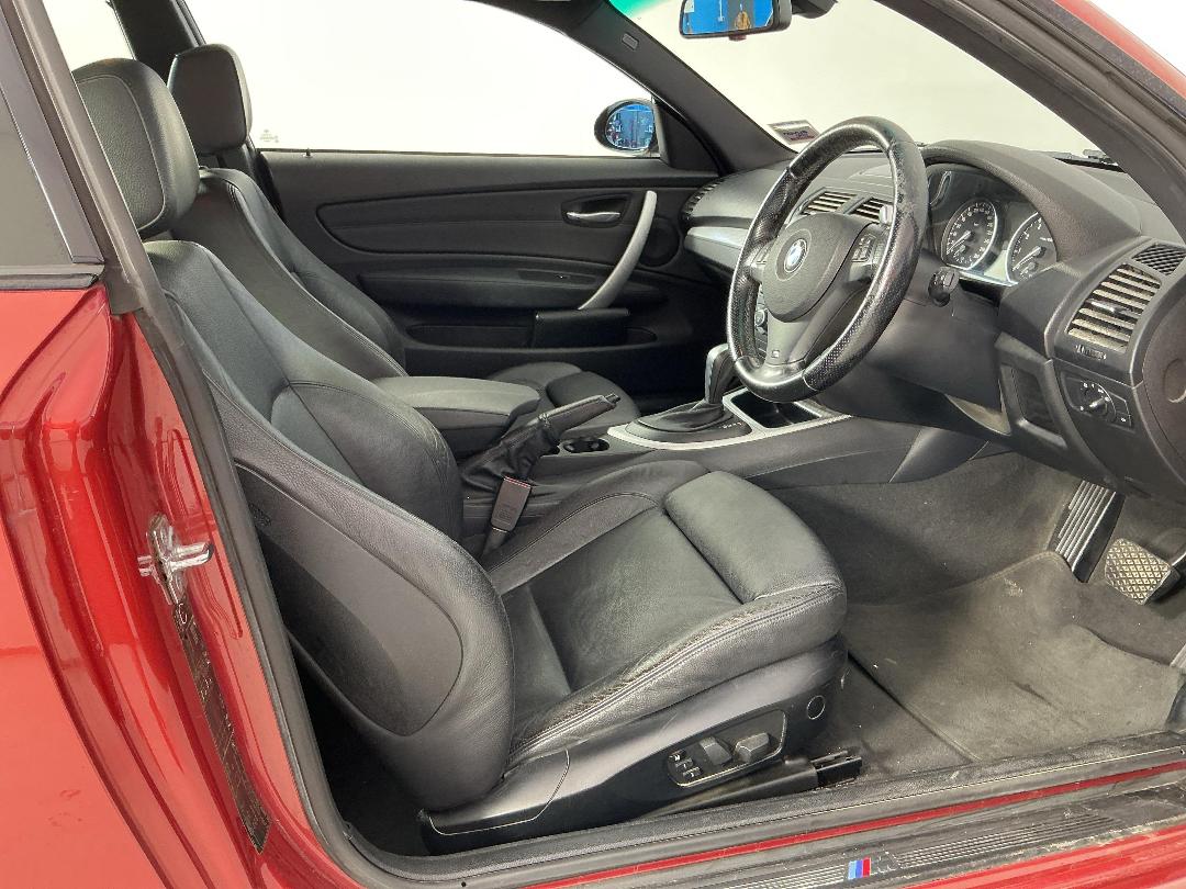 Photo '16' of BMW 1 Series Photo '16' of BMW 1 Series