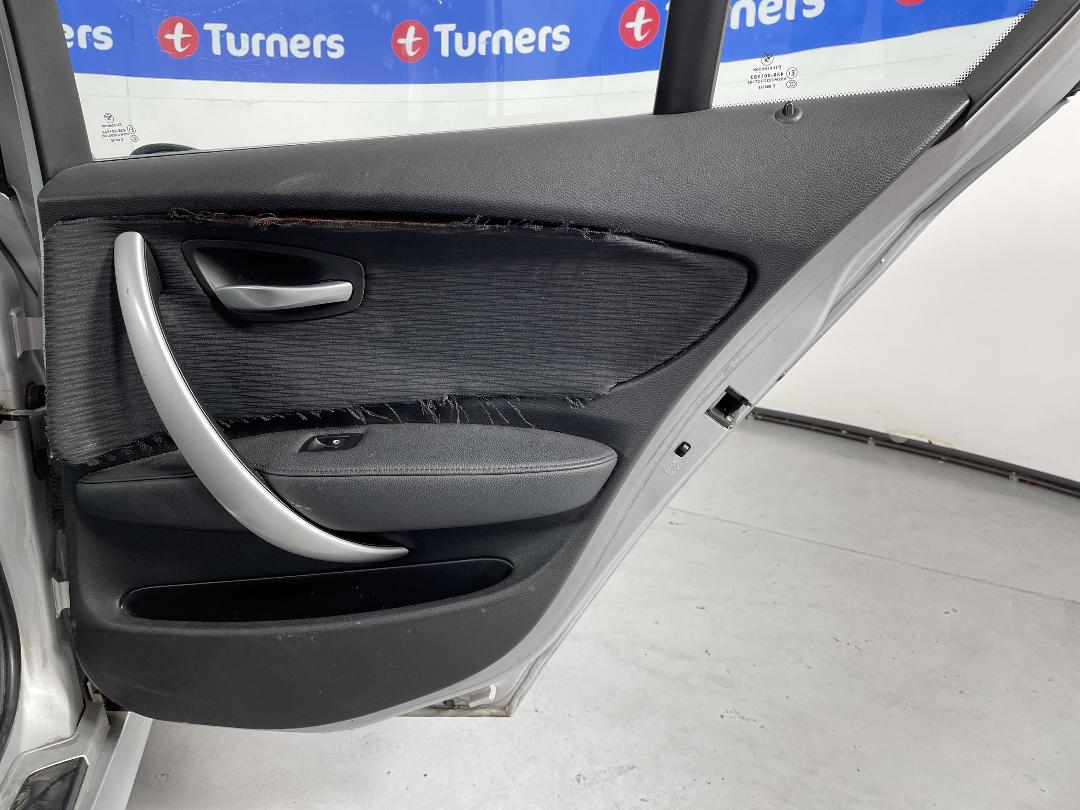 Photo '19' of BMW 120I Photo '19' of BMW 120I