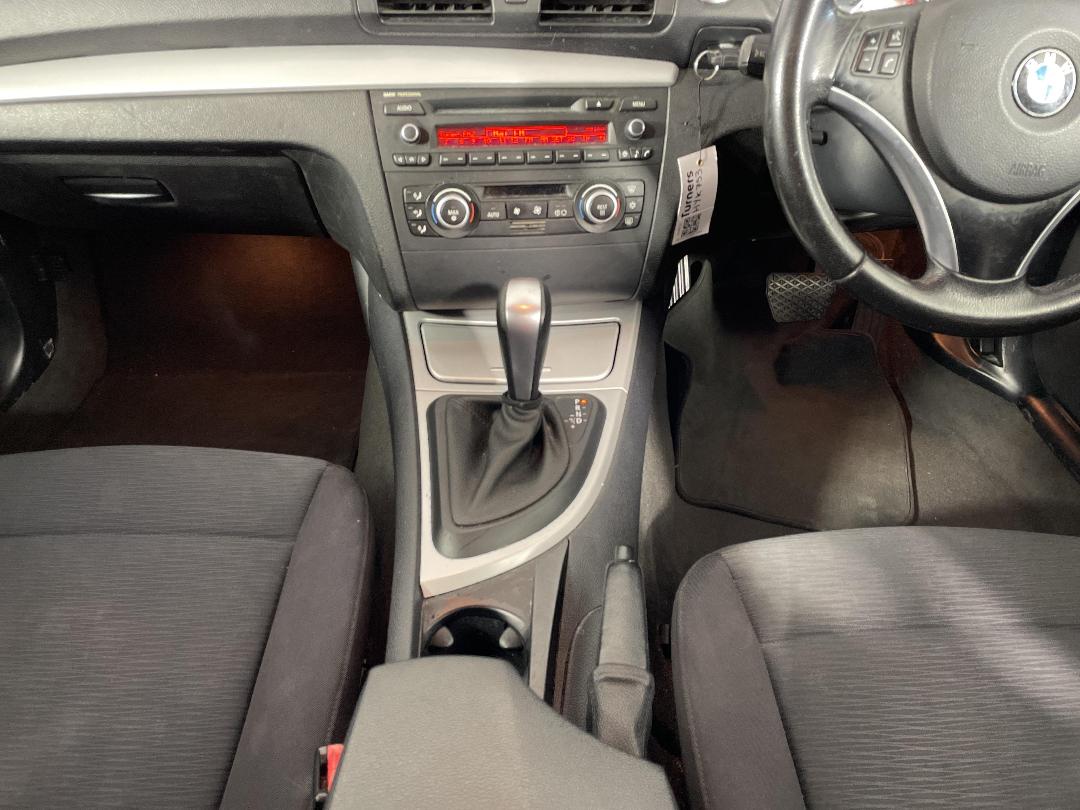 Photo '18' of BMW 120I Photo '18' of BMW 120I