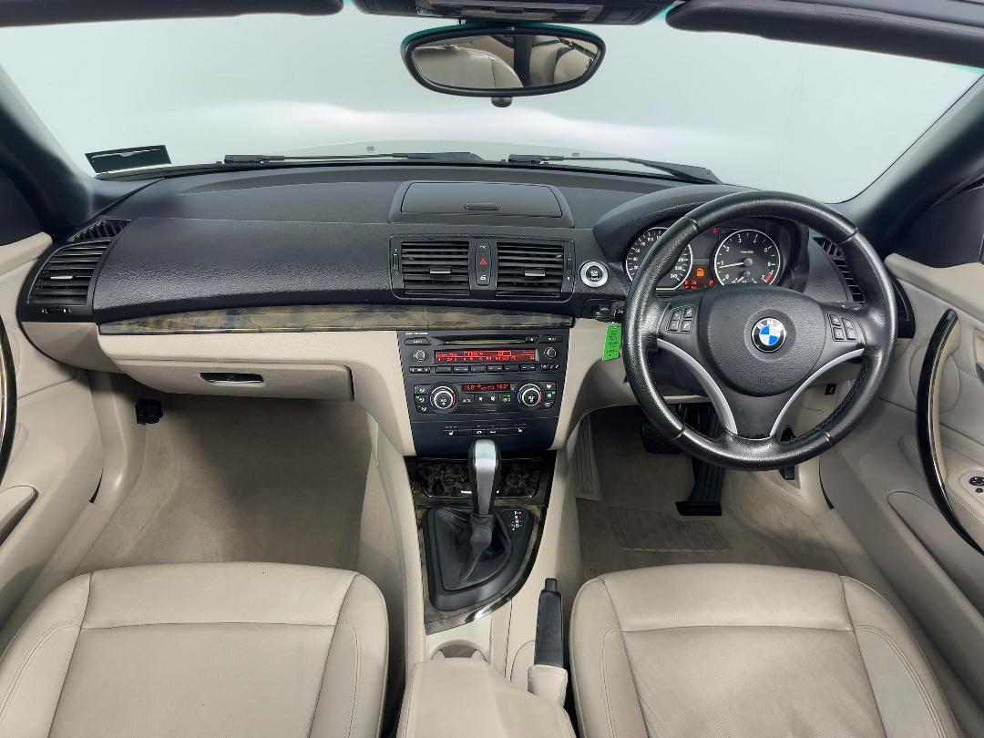 Photo '17' of BMW 120I Photo '17' of BMW 120I