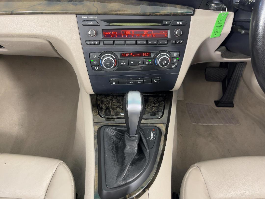 Photo '18' of BMW 120I Photo '18' of BMW 120I