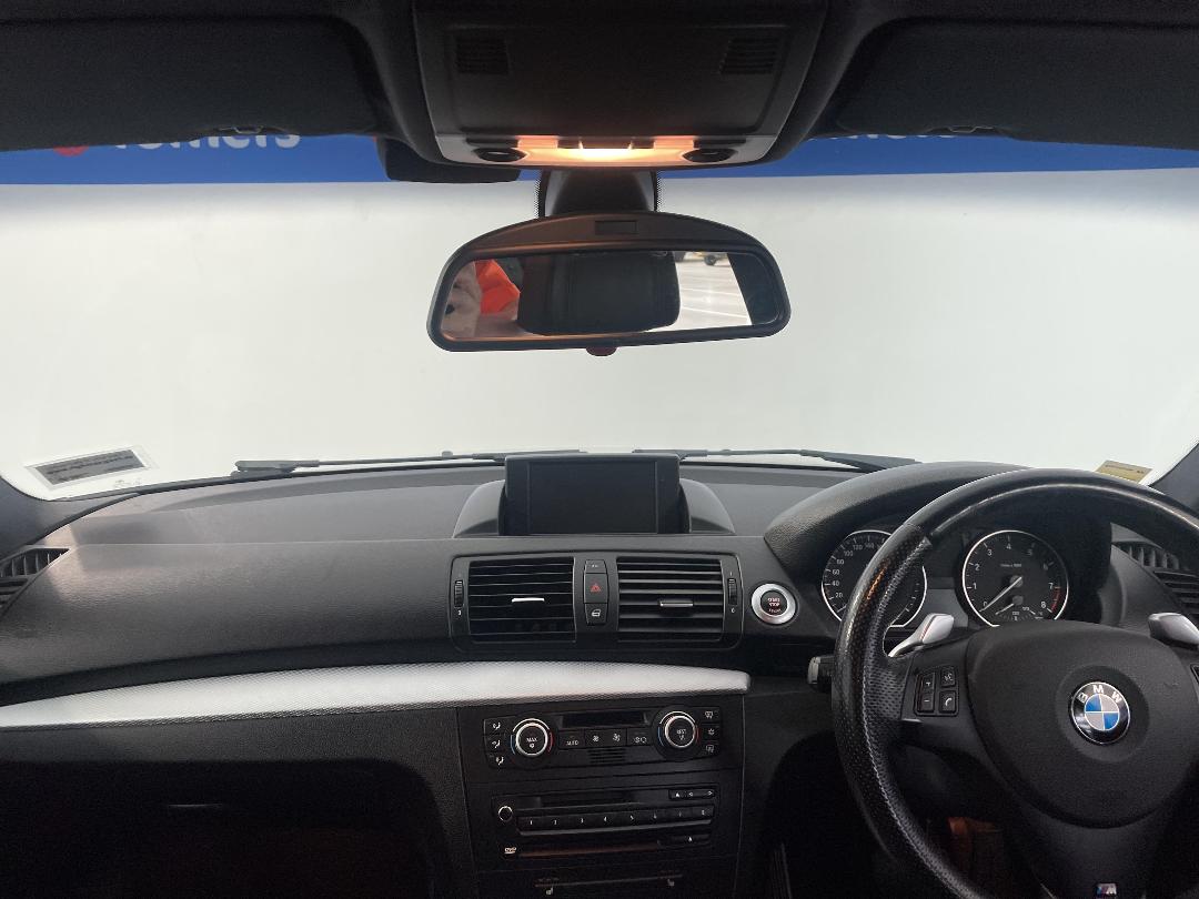 Photo '17' of BMW 130I