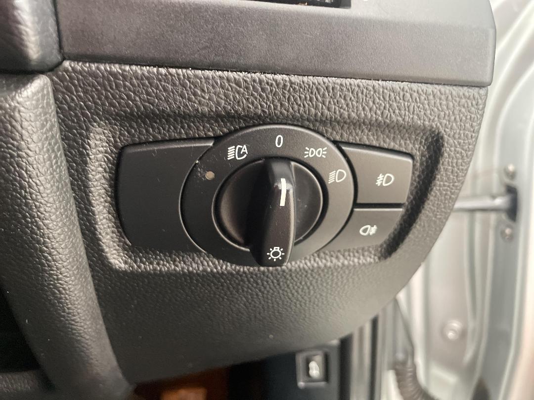 Photo '24' of BMW 130I