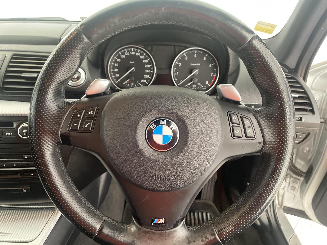 Photo '27' of BMW 130I